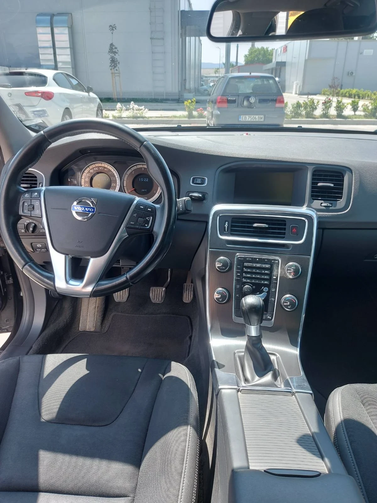 Volvo S60 D5, снимка 6 - Автомобили и джипове - 54758485