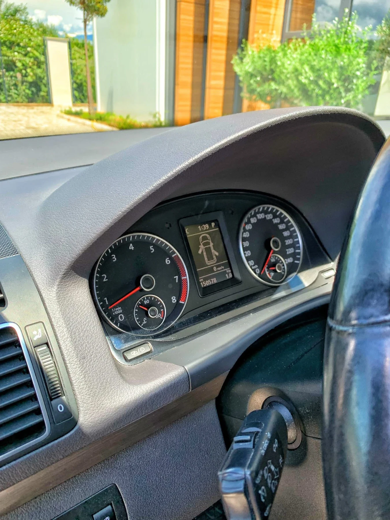 VW Touran TEAM | PANO | , снимка 13 - Автомобили и джипове - 54790329