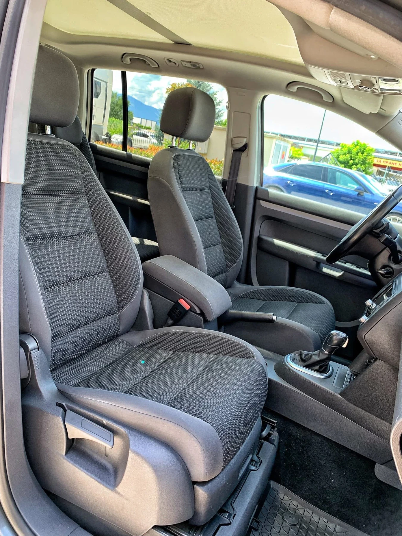 VW Touran TEAM | PANO | , снимка 11 - Автомобили и джипове - 54790329