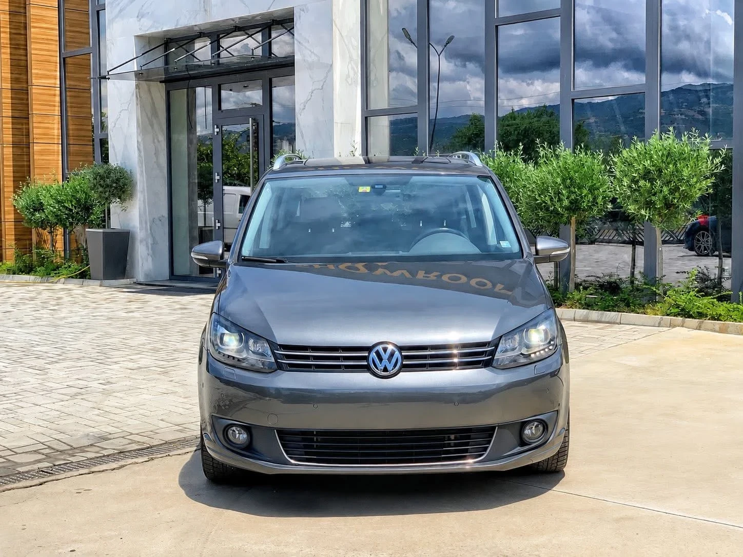 VW Touran TEAM | PANO | , снимка 4 - Автомобили и джипове - 54790329