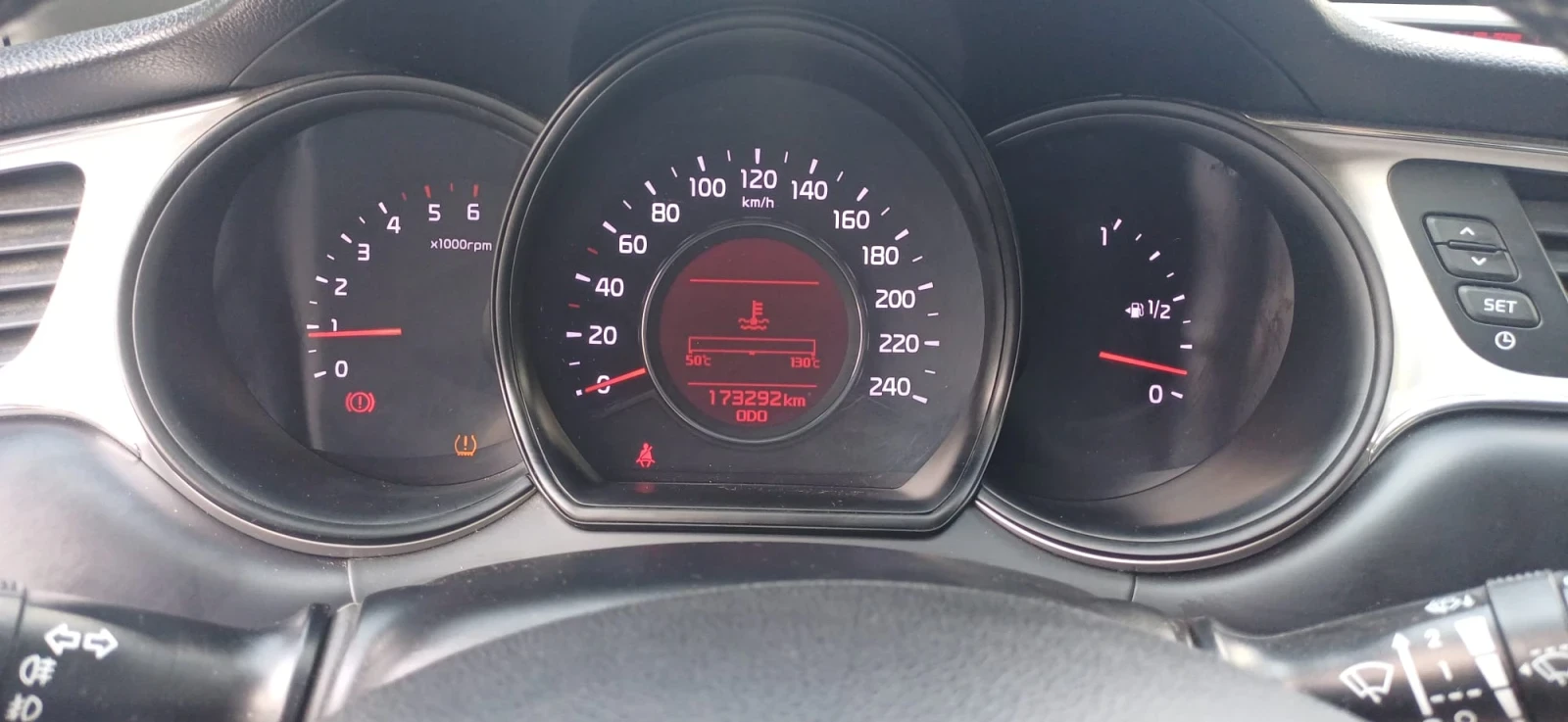 Kia Ceed, снимка 7 - Автомобили и джипове - 54991373