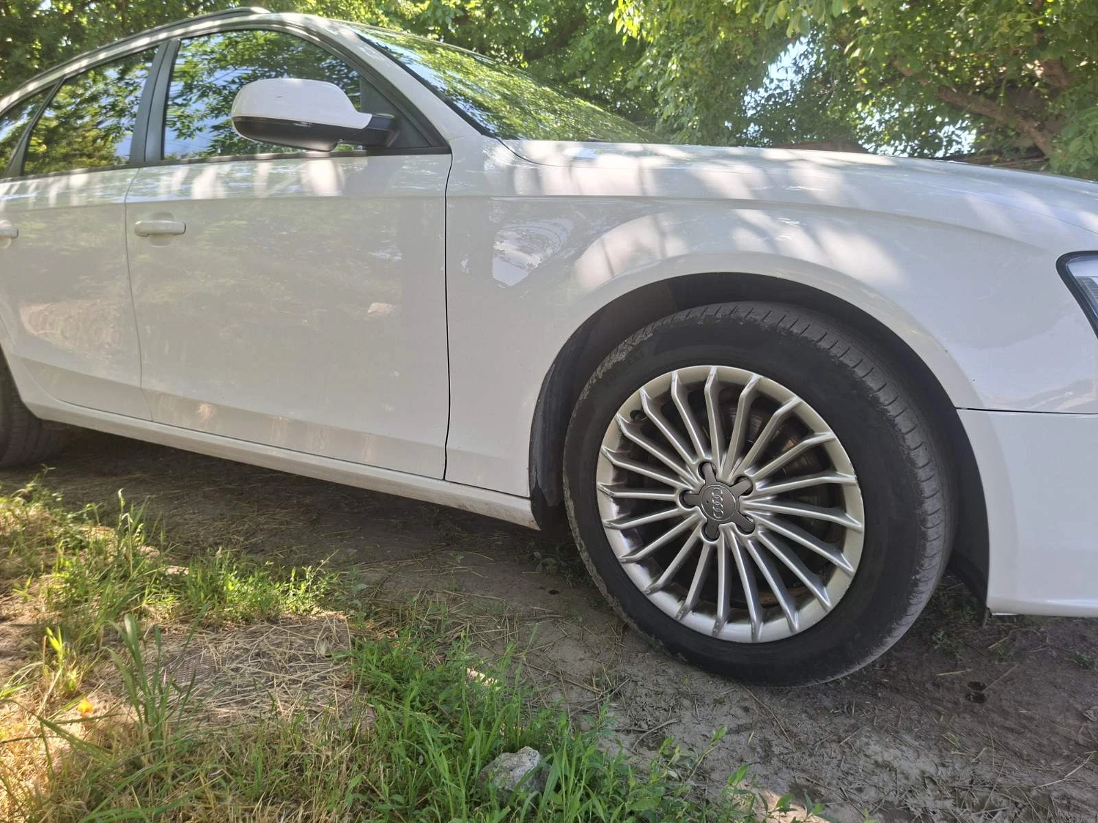 Audi A4, снимка 10 - Автомобили и джипове - 55138075