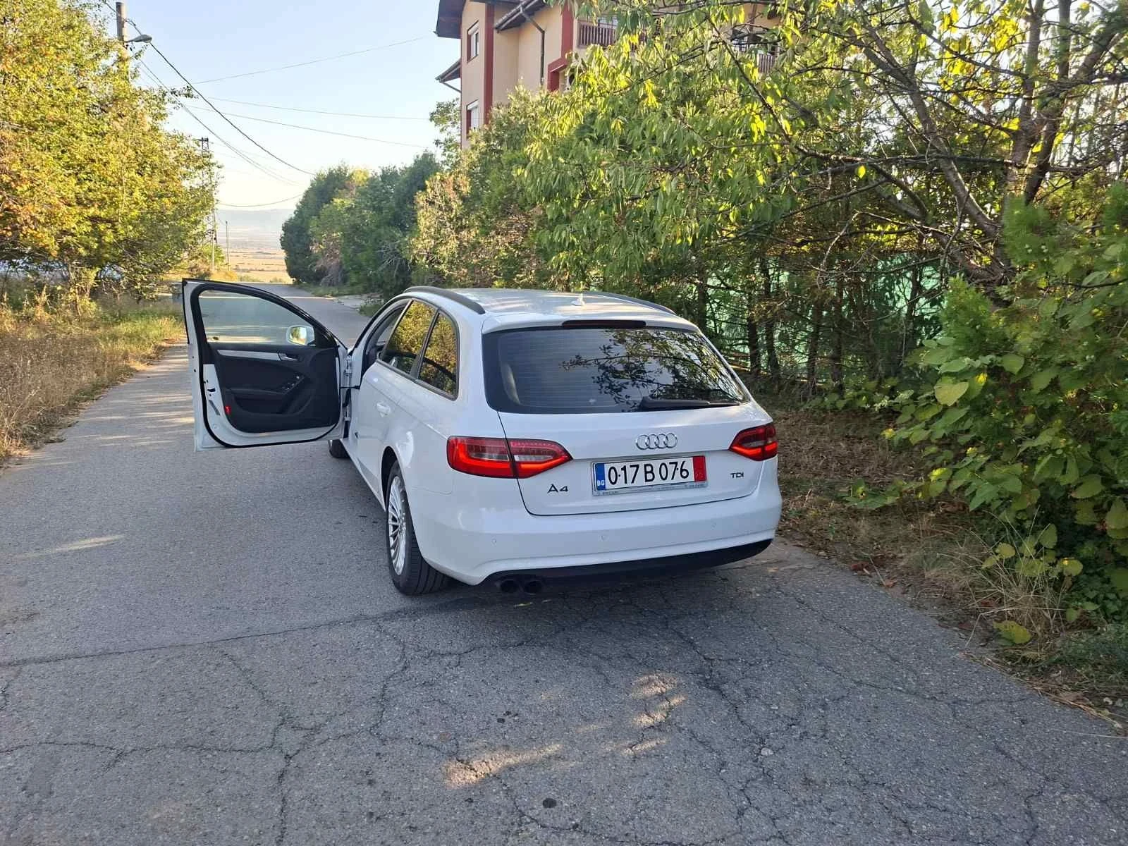 Audi A4 | Mobile.bg � ����������� 10