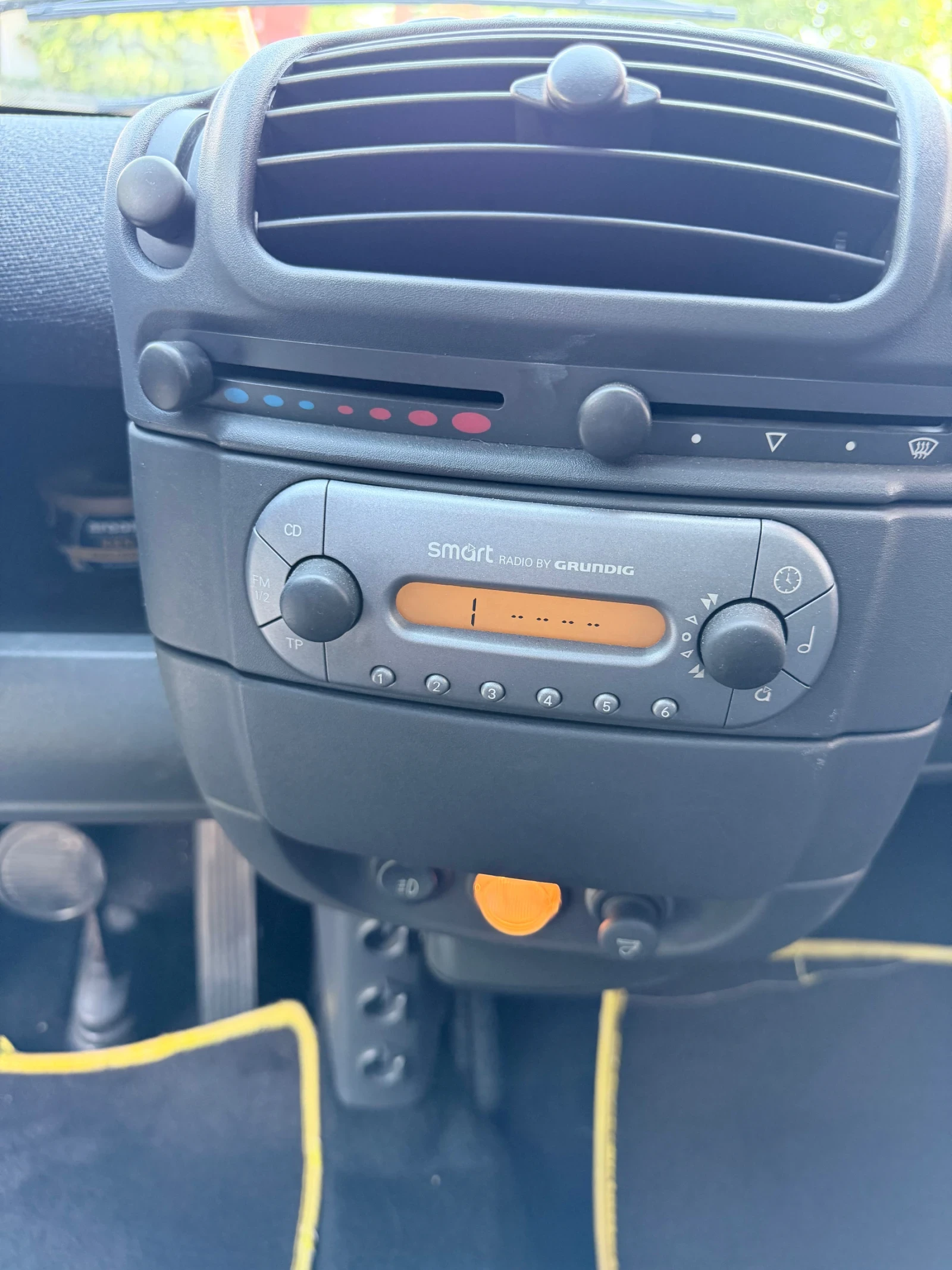 Smart Fortwo, снимка 8 - Автомобили и джипове - 55306610