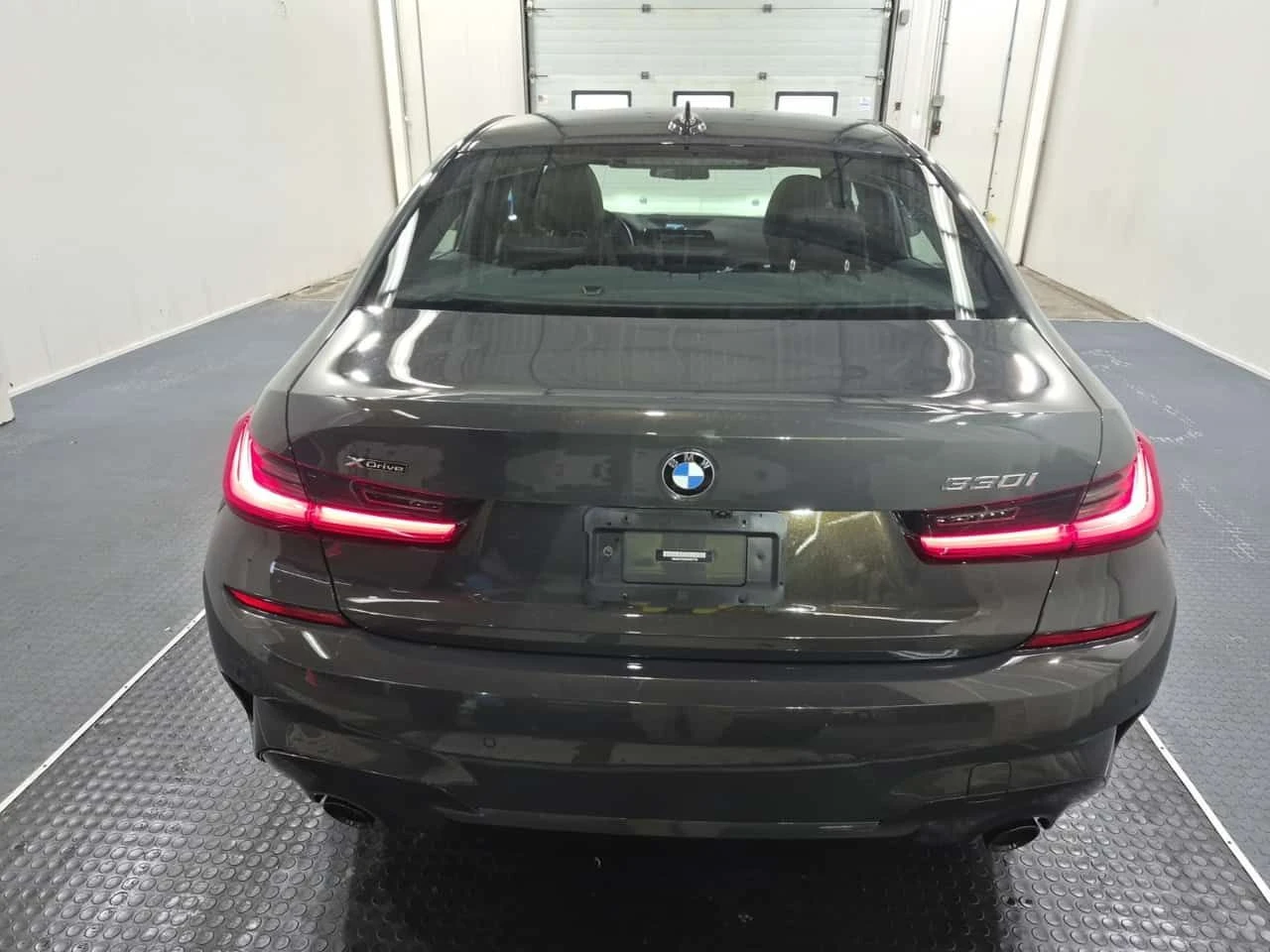 BMW 330 * 330I XDRIVE* АВТОКРЕДИТ БЕЗ ПЪРВОНАЧАЛНА ВНОСКА*, снимка 17 - Автомобили и джипове - 55470229
