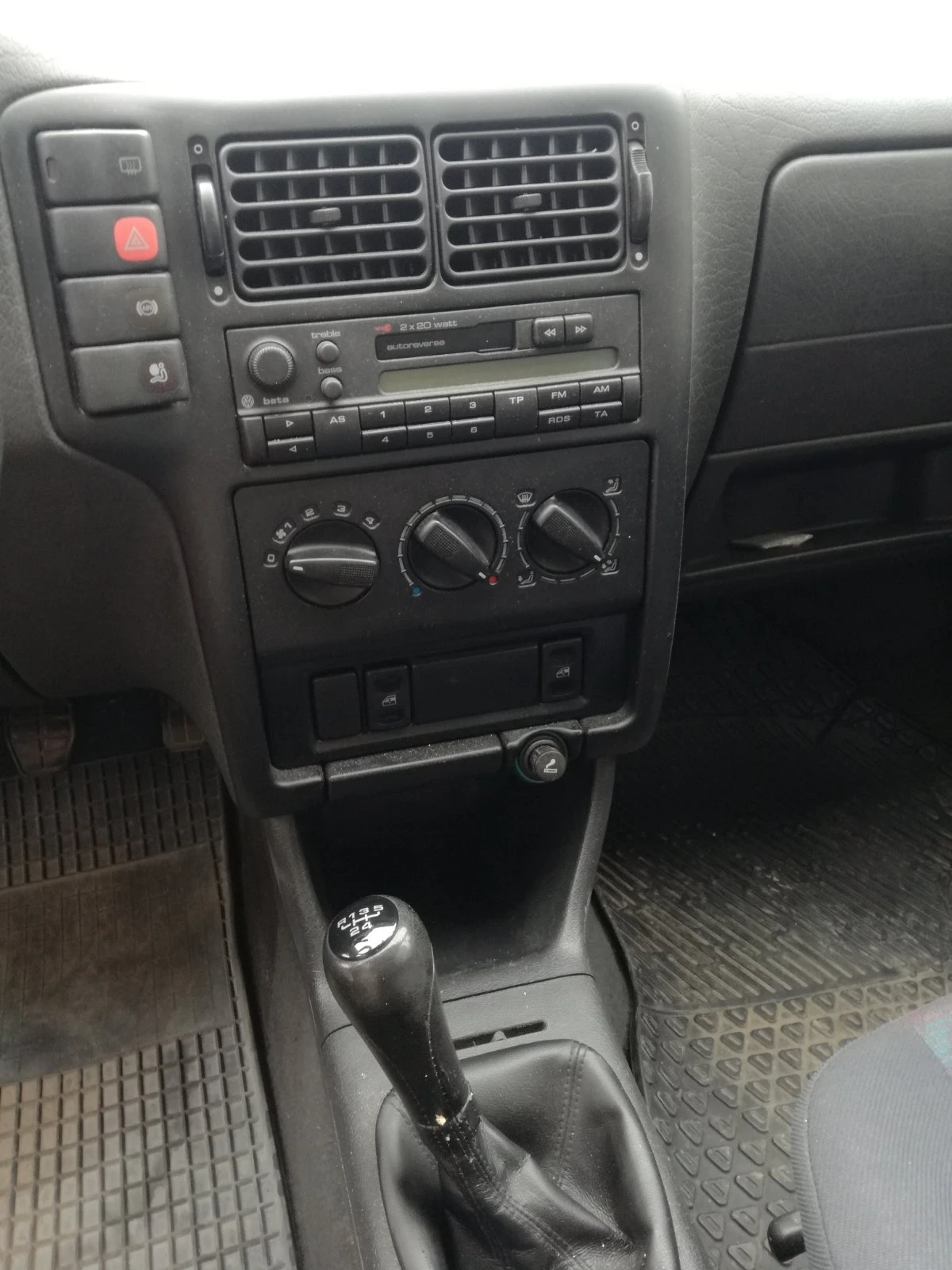 VW Polo, снимка 6 - Автомобили и джипове - 55482953
