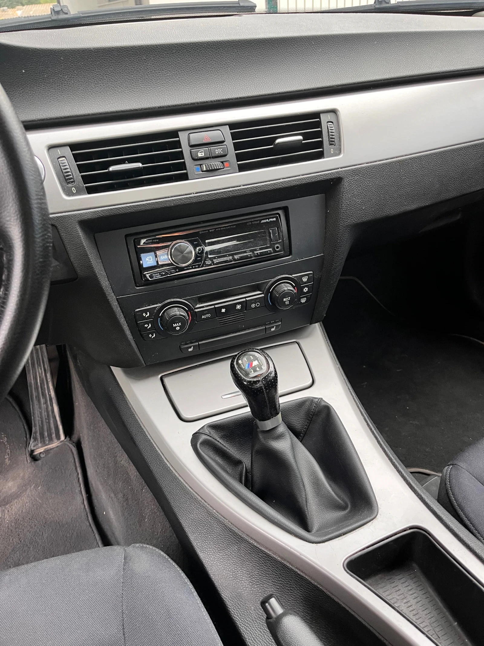 BMW 320, снимка 9 - Автомобили и джипове - 55596066