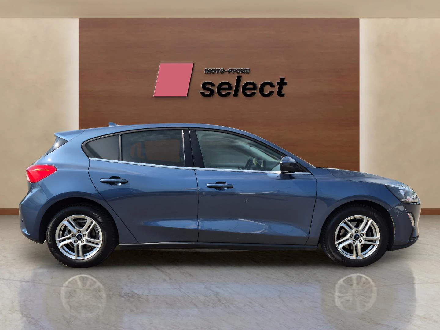 Ford Focus 1.0 EcoBoost, снимка 4 - Автомобили и джипове - 55658504