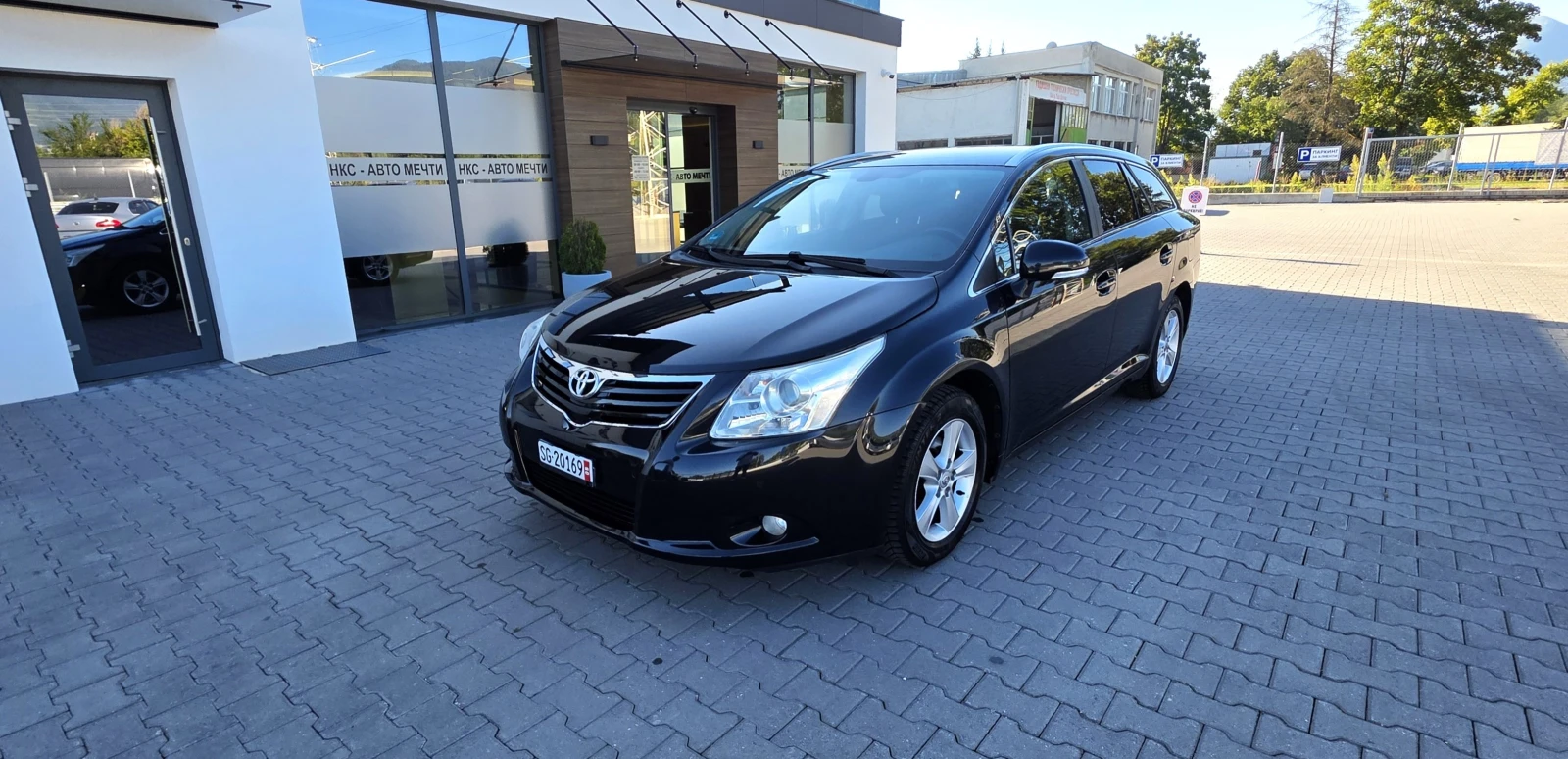 Toyota Avensis ЛИЗИНГ