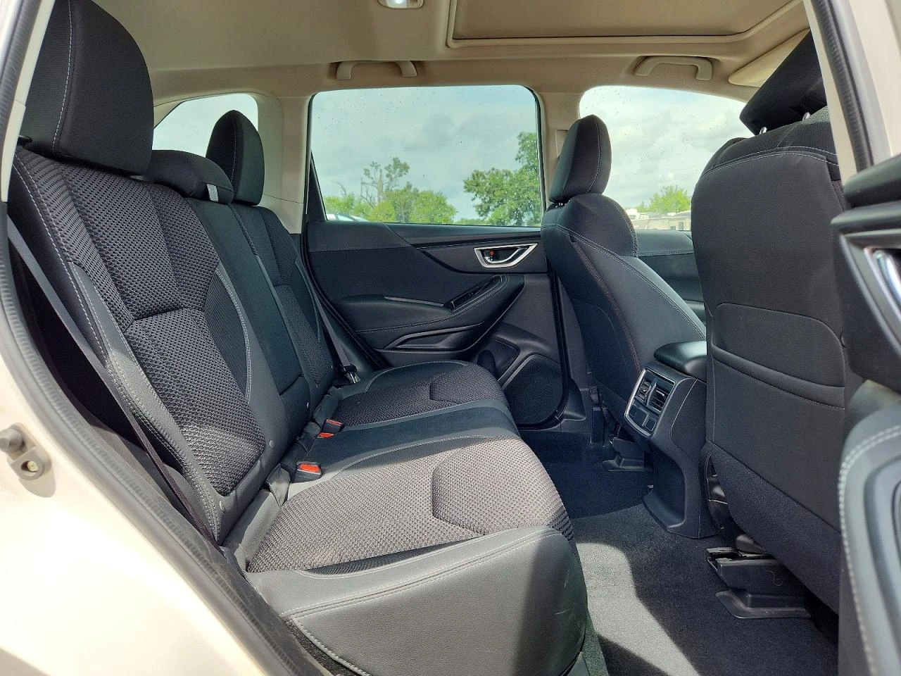 Subaru Forester 2.5l Premium, снимка 10 - Автомобили и джипове - 56075954