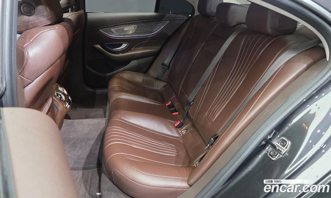 Mercedes-Benz CLS CLS400d 4MATIC, снимка 11 - Автомобили и джипове - 56122431