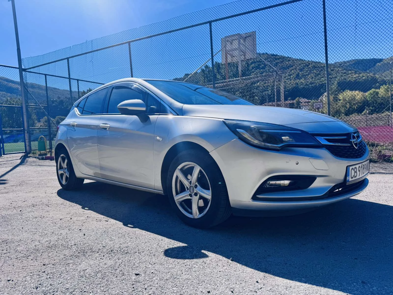 Opel Astra ВСИЧКО ПЛАТЕНО !!! ОБСЛУЖЕН !!!, снимка 2 - Автомобили и джипове - 56358288