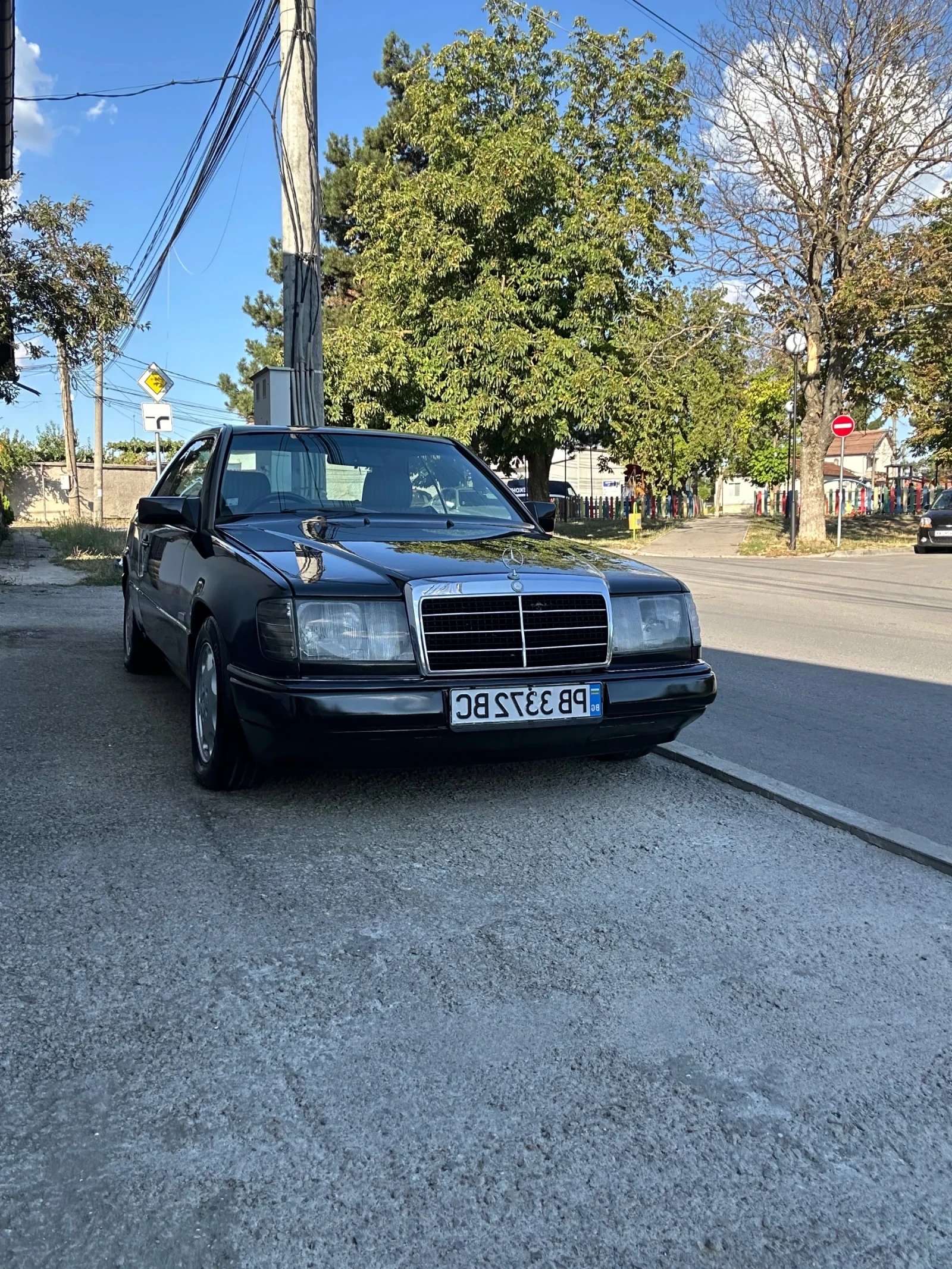 Mercedes-Benz 124, снимка 2 - Автомобили и джипове - 56583056
