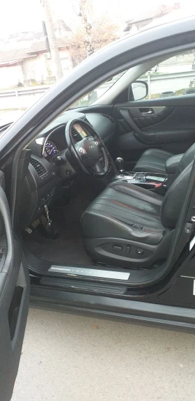 Infiniti QX70, снимка 7