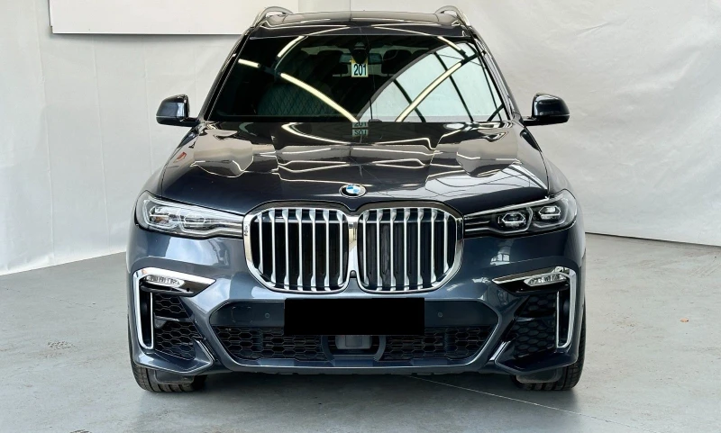 BMW X7, снимка 2 - Автомобили и джипове - 48391576