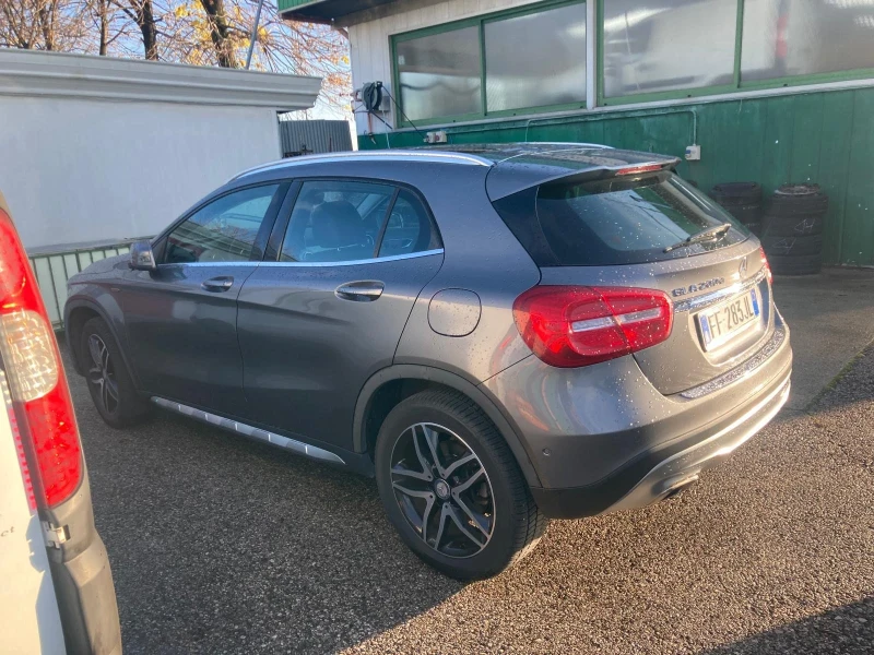 Mercedes-Benz GLA 200 2.2 cdi, снимка 2 - Автомобили и джипове - 52721398