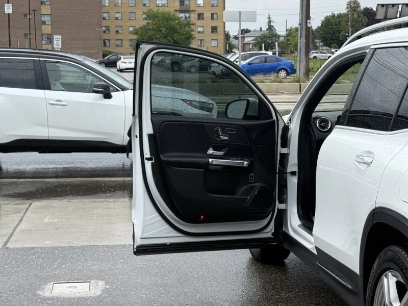 Mercedes-Benz GLB 250 4MATIC, снимка 6 - Автомобили и джипове - 52834306