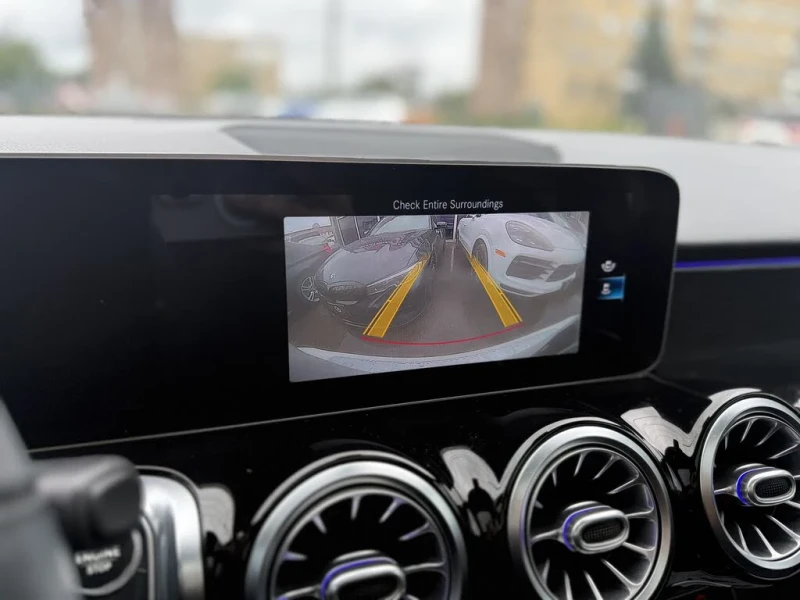 Mercedes-Benz GLB 250 4MATIC, снимка 14 - Автомобили и джипове - 52834306