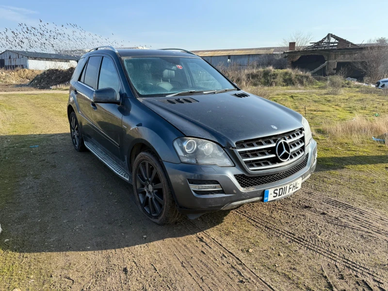 Mercedes-Benz ML 300 Edition One, снимка 3 - Автомобили и джипове - 52848217