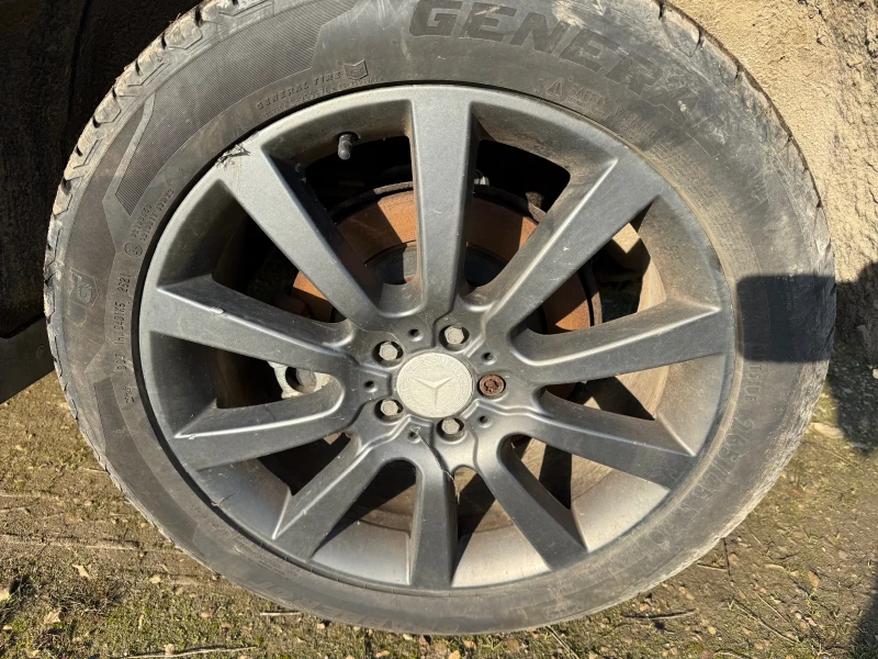 Mercedes-Benz ML 300 Edition One, снимка 5 - Автомобили и джипове - 52848217