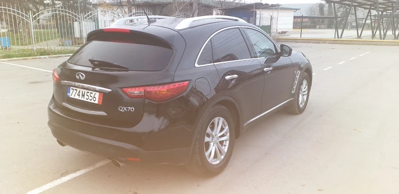 Infiniti QX70, снимка 2 - Автомобили и джипове - 52893755