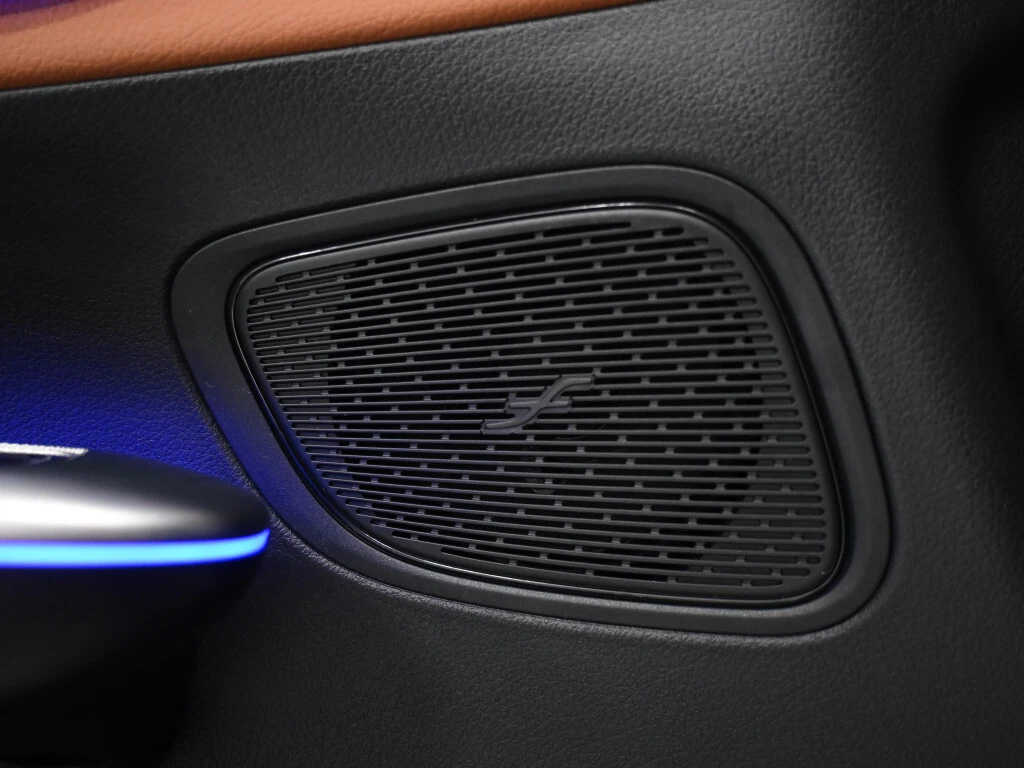 Mercedes-Benz GLC 300 * AMG * 4Matic * Night * Burmester | Mobile.bg   17