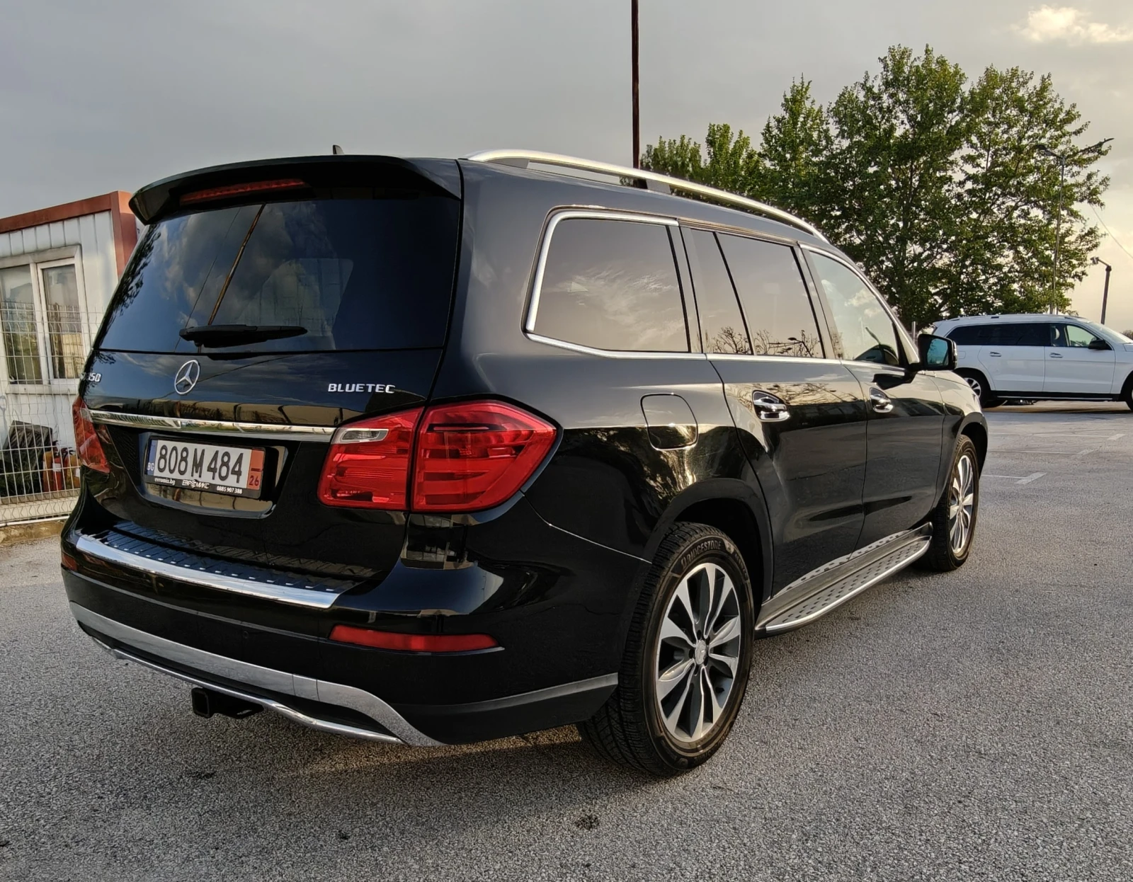 Mercedes-Benz GL 350 TV/DVD FULL, снимка 4 - Автомобили и джипове - 52698573