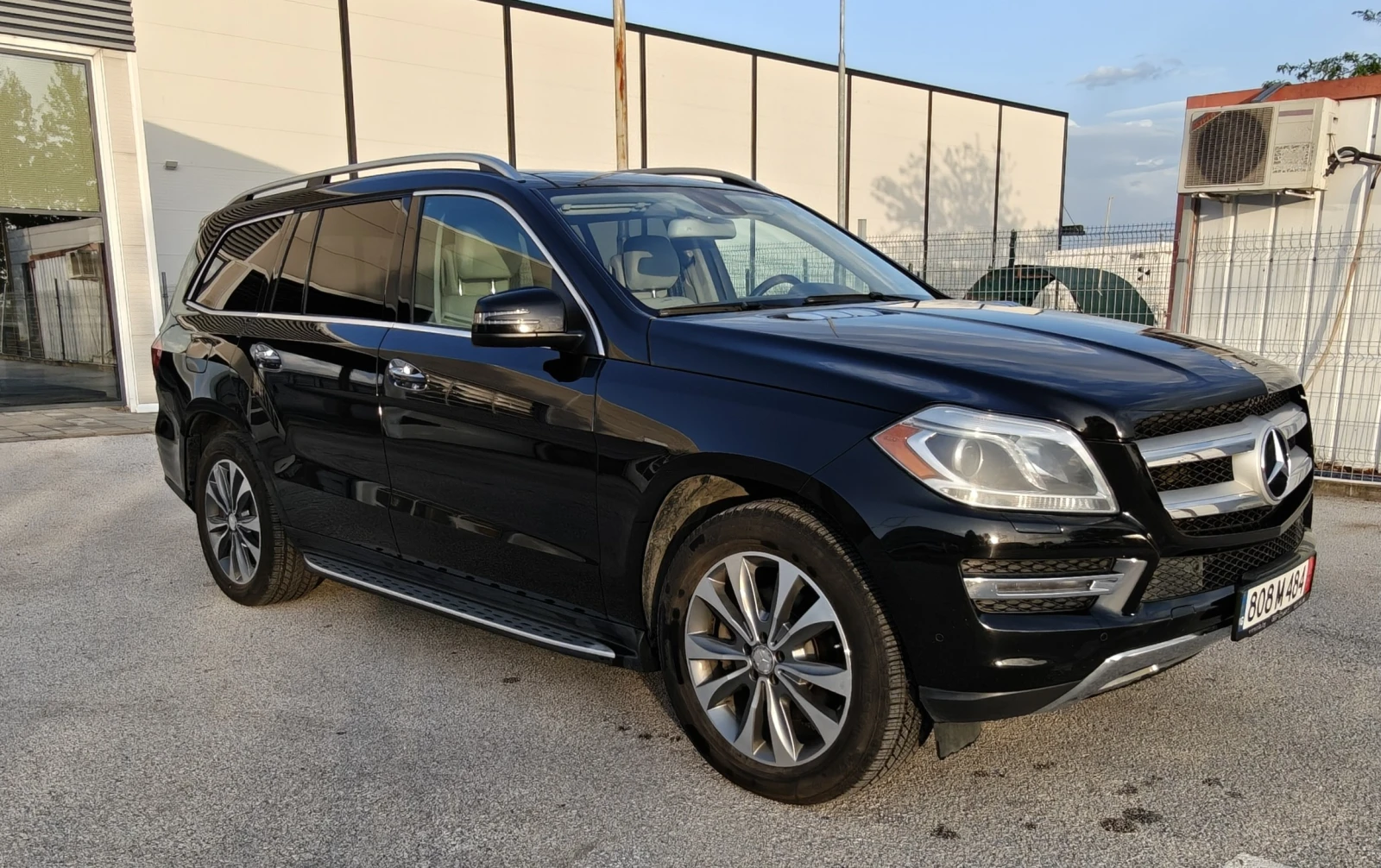 Mercedes-Benz GL 350 TV/DVD FULL, снимка 3 - Автомобили и джипове - 52698573