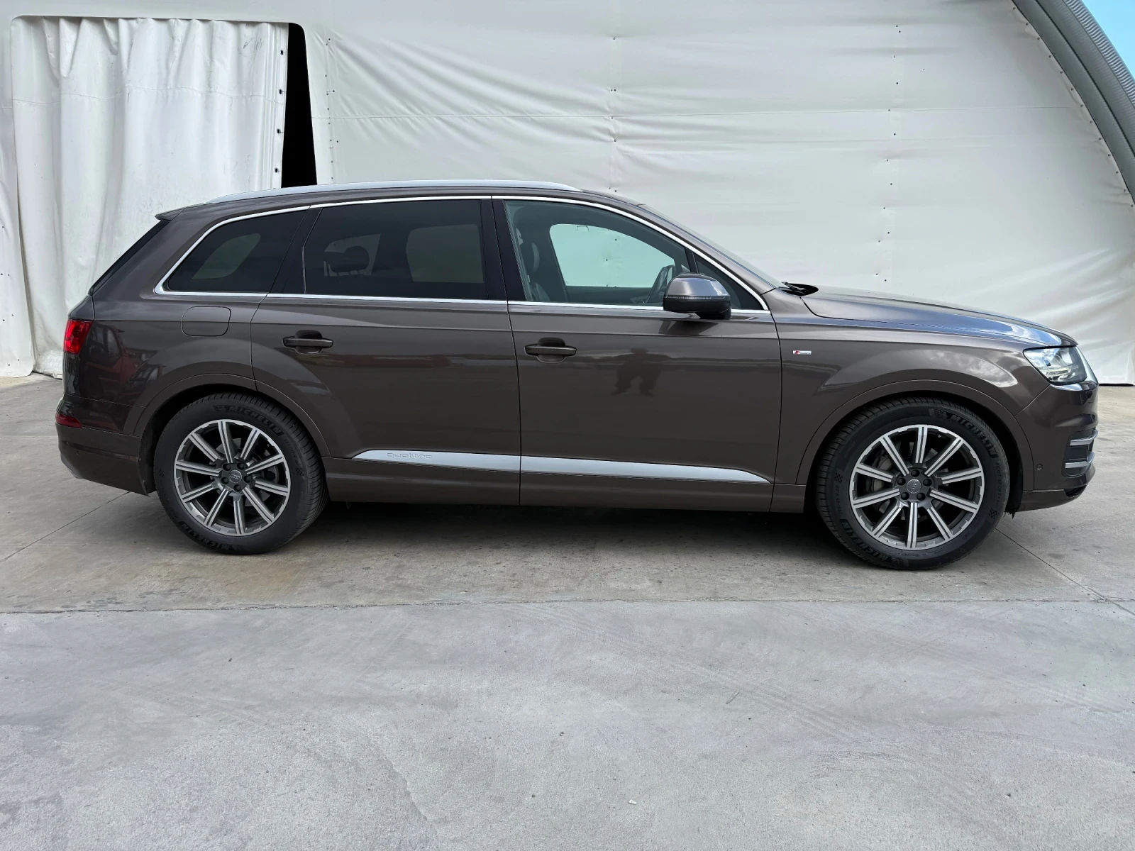 Audi Q7 S-line , снимка 4 - Автомобили и джипове - 54931449