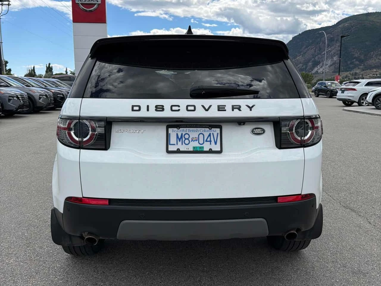 Land Rover Discovery Sport * SE * АВТОКРЕДИТ БЕЗ ПЪРВОНАЧАЛНА ВНОСКА* , снимка 4 - Автомобили и джипове - 54952343