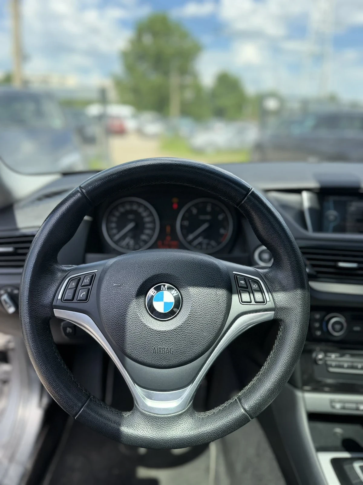 BMW X1 18d Facelift! Панорама! Full! , снимка 11 - Автомобили и джипове - 54979849