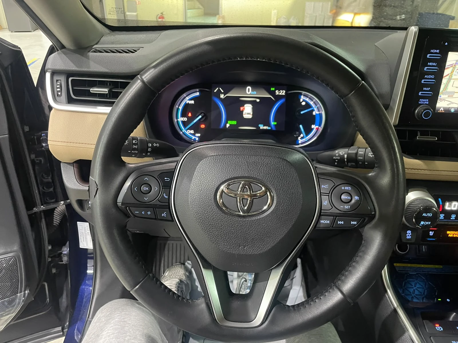 Toyota Rav4 2.5 Hybrid ! AWD !, снимка 14 - Автомобили и джипове - 55292444