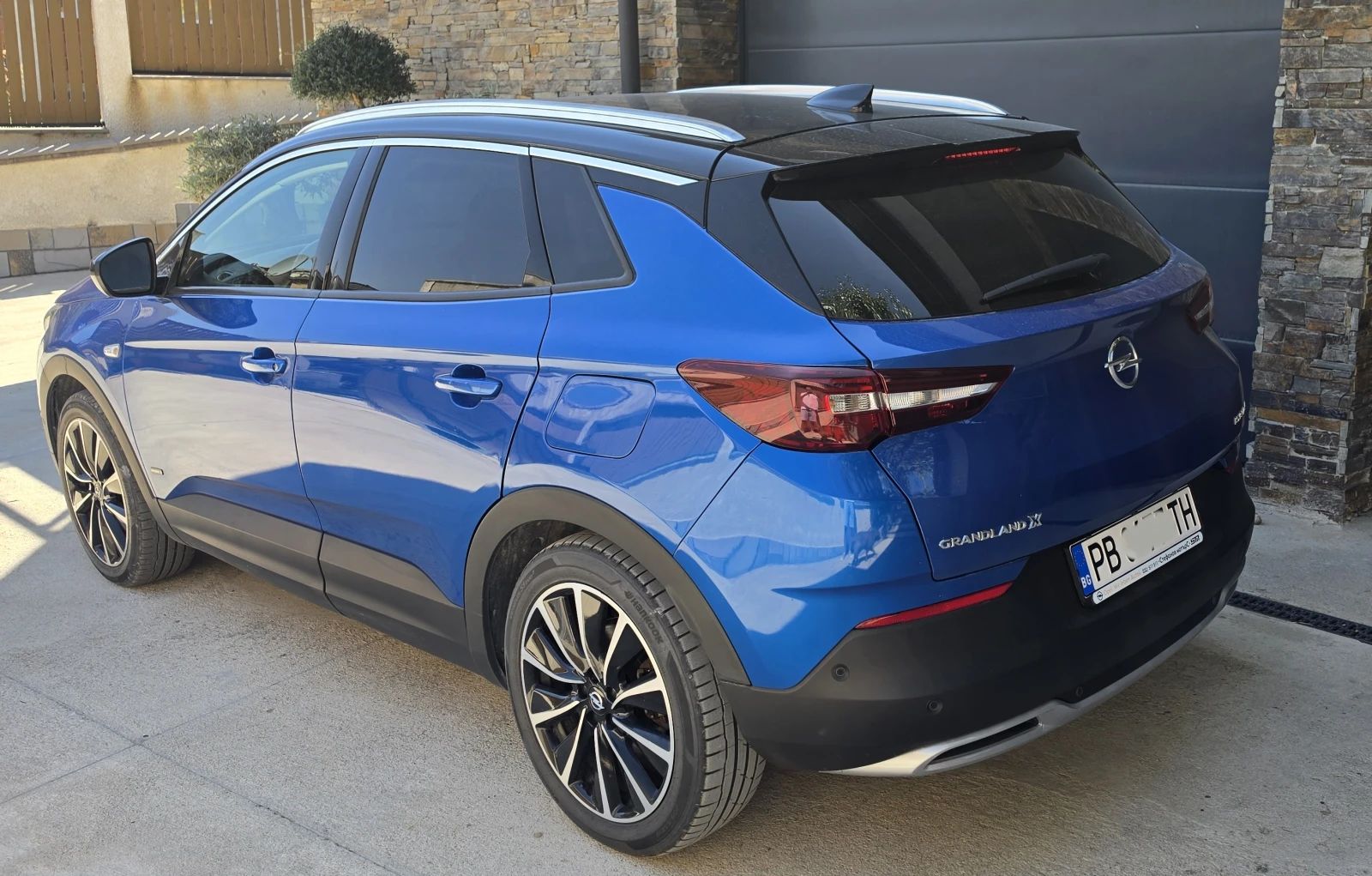 Opel Grandland X Plug-in Hybrid Hybrid4 Ultimate 4x4, снимка 4 - Автомобили и джипове - 55526090