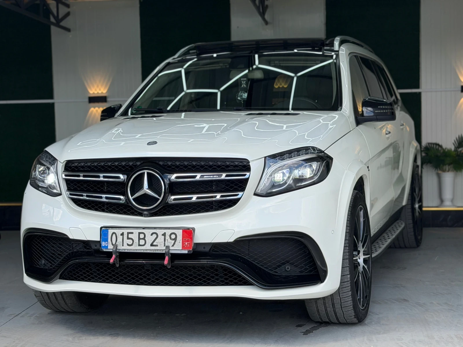 Mercedes-Benz GL 500 7 МЕСТА AMG, снимка 2 - Автомобили и джипове - 55676092