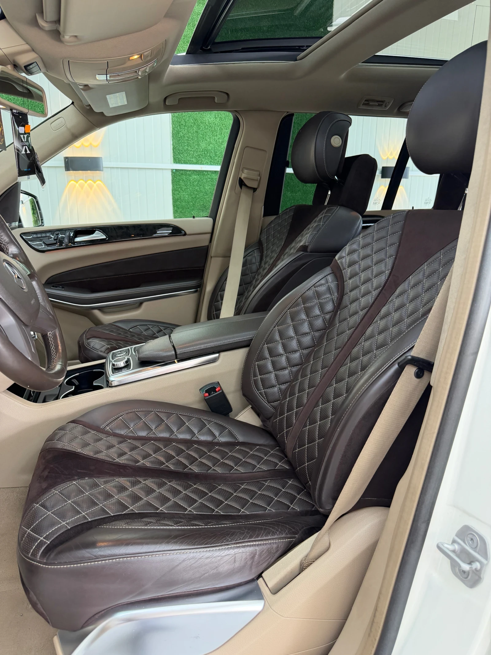 Mercedes-Benz GL 500 7 МЕСТА AMG, снимка 12 - Автомобили и джипове - 55676092