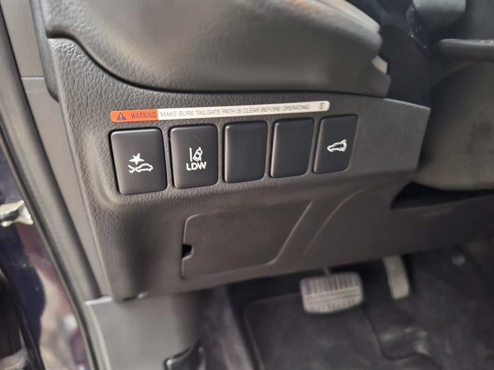 Mitsubishi Outlander 3.0 v6, снимка 8 - Автомобили и джипове - 56205619