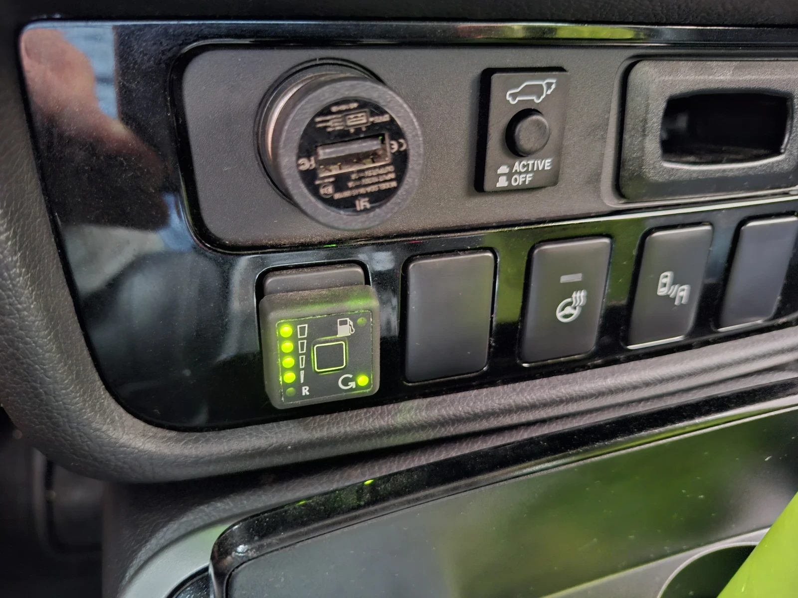 Mitsubishi Outlander 3.0 v6, снимка 12 - Автомобили и джипове - 56205619