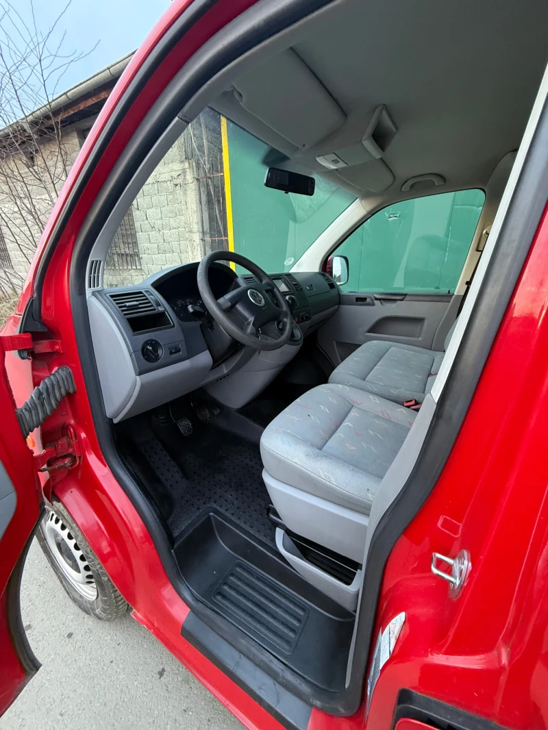 VW Transporter 1.9, снимка 9 - Бусове и автобуси - 53079988