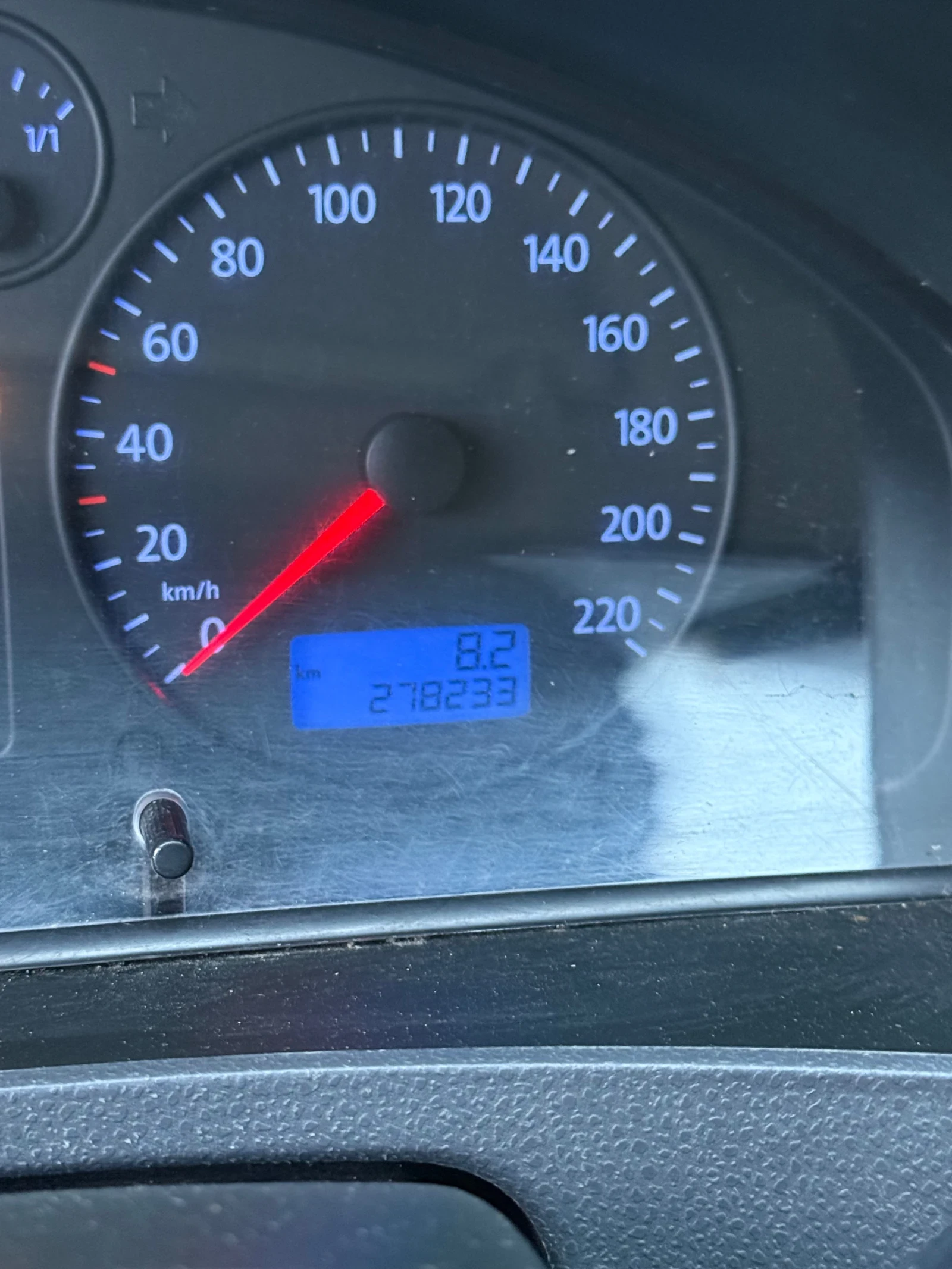 VW Transporter 1.9 - изображение 10