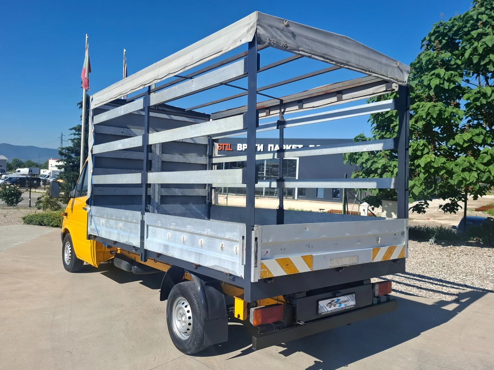 Mercedes-Benz Sprinter 311 Бризент /Климатик, снимка 2 - Бусове и автобуси - 54691469
