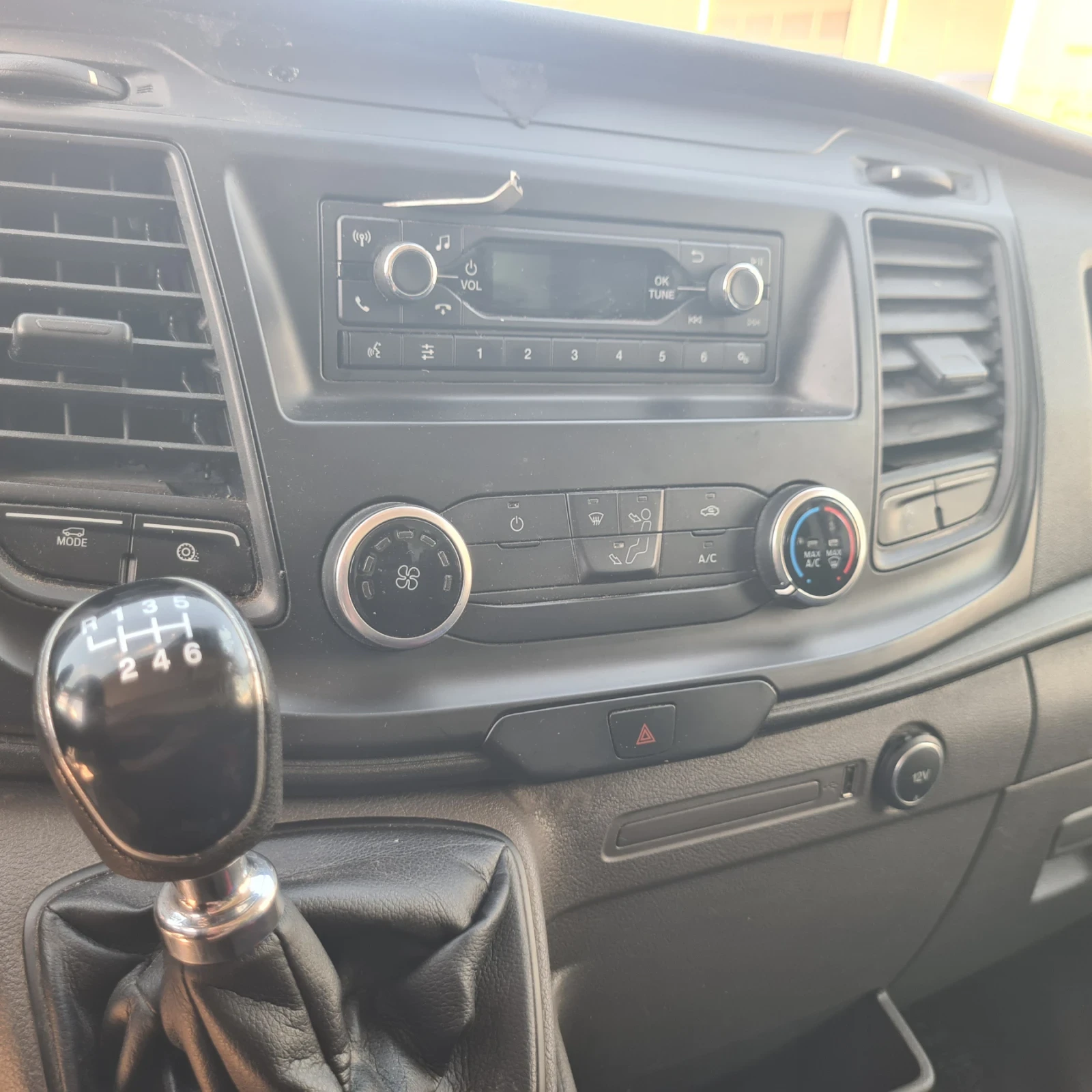 Ford Transit, снимка 13 - Бусове и автобуси - 54975638