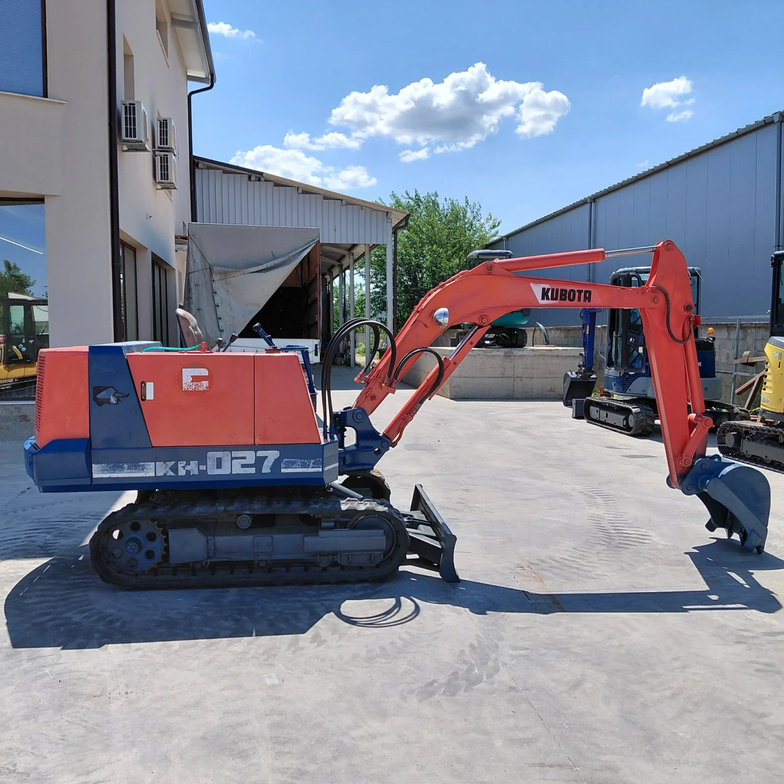 Багер Kubota KH-027 * 1700 МОТОЧАСА * 26 К.С. * , снимка 6 - Индустриална техника - 53093394