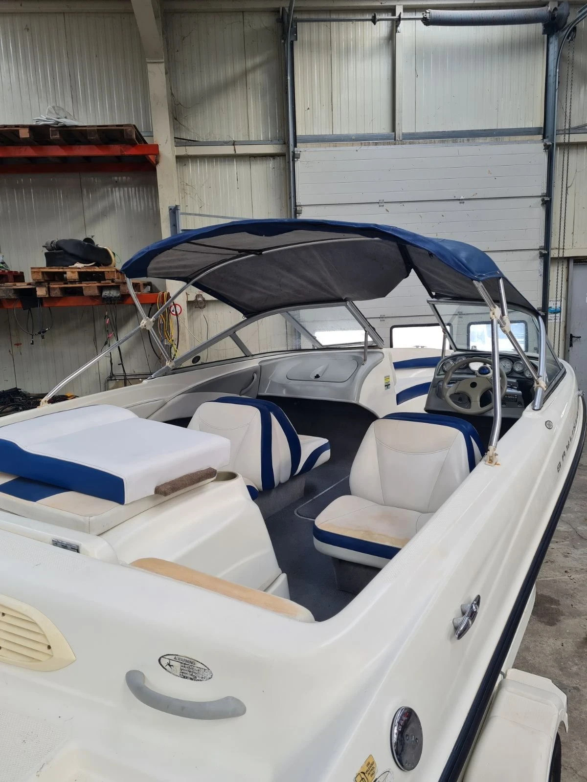 Лодка Bayliner 185, снимка 9 - Воден транспорт - 56123373