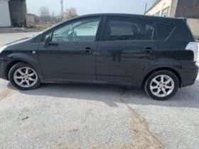 Toyota Corolla verso 2.2 D-4D 136к.с  НА ЧАСТИ, снимка 2
