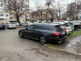 Mercedes-Benz E 220, снимка 8