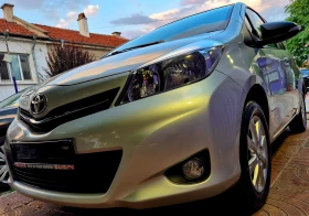 Toyota Yaris 1.33ivvt-6speed-верига-нави- japan, снимка 1