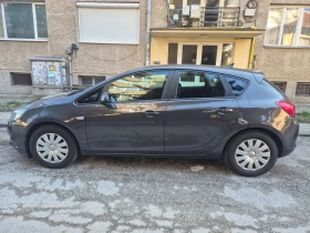 Opel Astra 1.6 CDTI, снимка 5