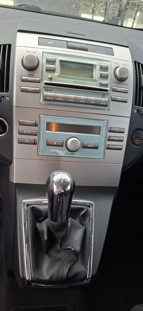 Обява за продажба на Toyota Corolla verso ~7 500 лв. - изображение 9