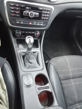 Mercedes-Benz CLA 180, снимка 7