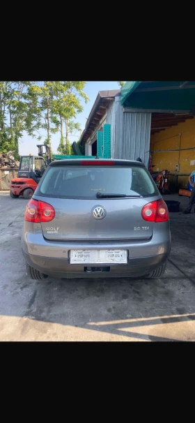 VW Golf 2.0TDI НА ЧАСТИ!!! - 555 € / 1085.49 лв. - 12858118 2